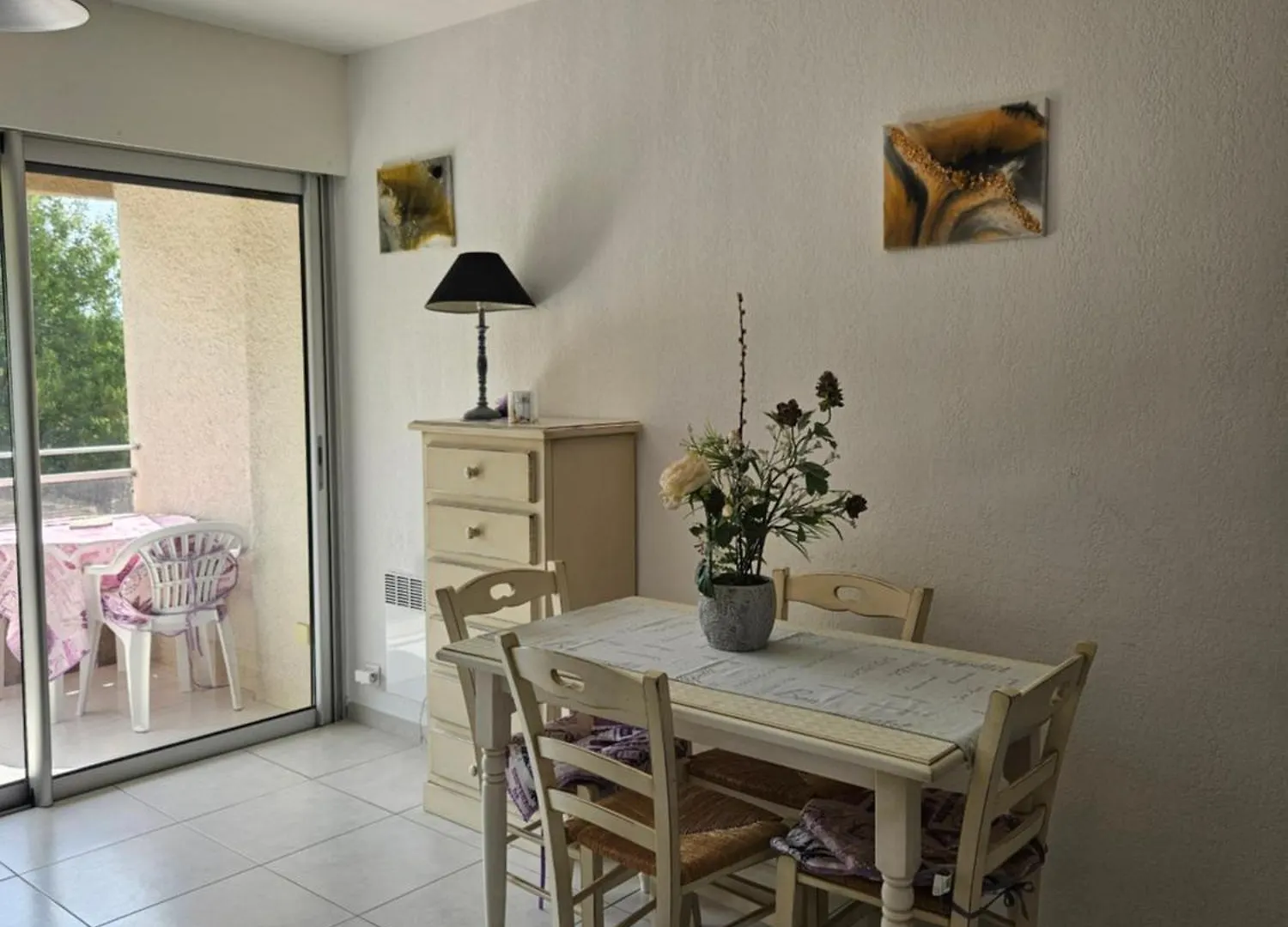 Apartment Studio Avec Terrasse 2 Personnes Le Lavandou France